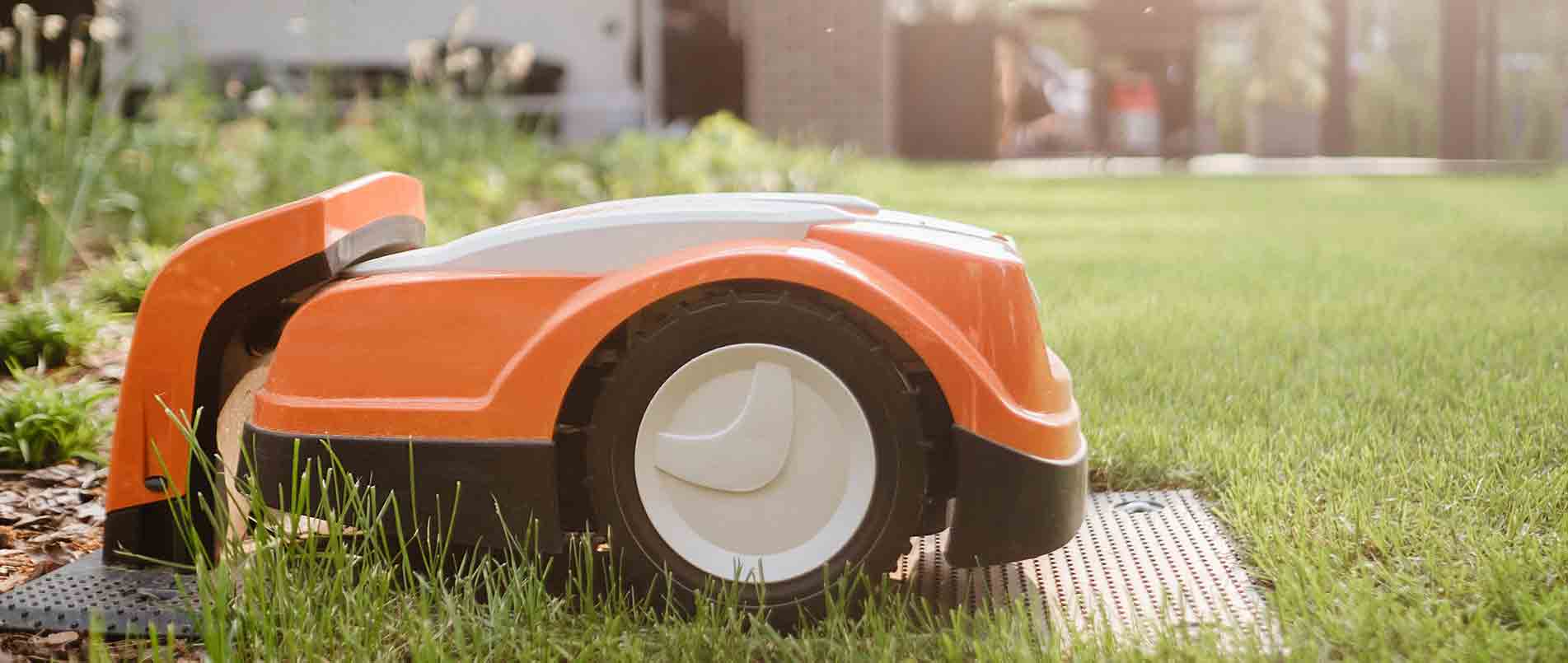 智能、安全、高效，看移远如何助力割草机智能化升级